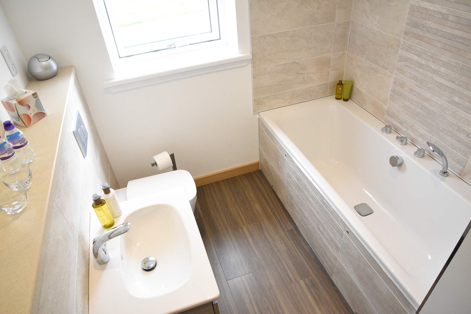 Luxury Bathroom at Woodland Lodge Apartment